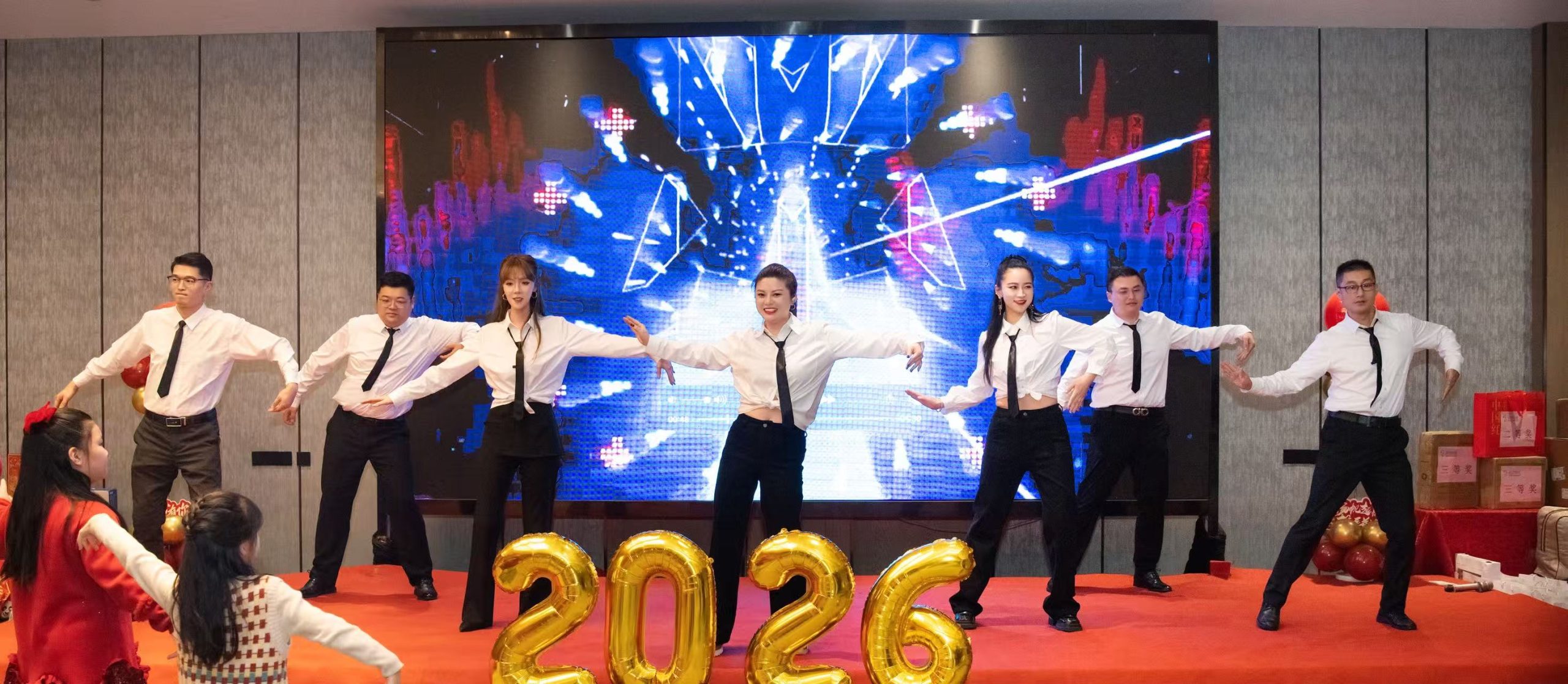 同心筑梦启新程 聚力奋进创辉煌 ——冠玖科技2025年度年会盛典圆满落幕